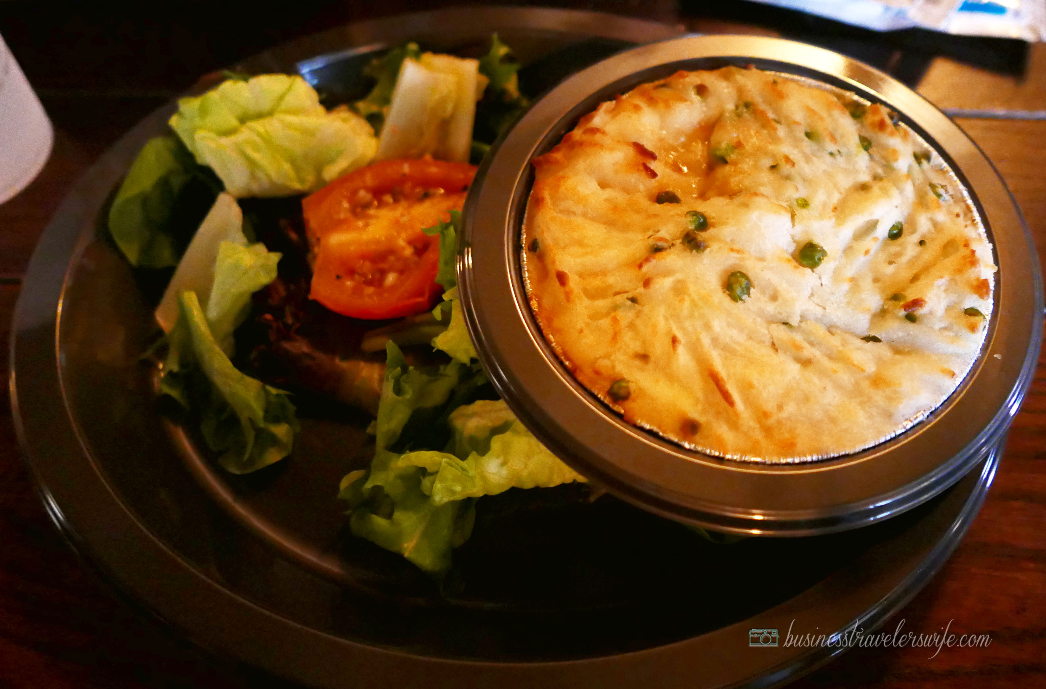 tips on visiting wizarding world of harry potter - leaky cauldron