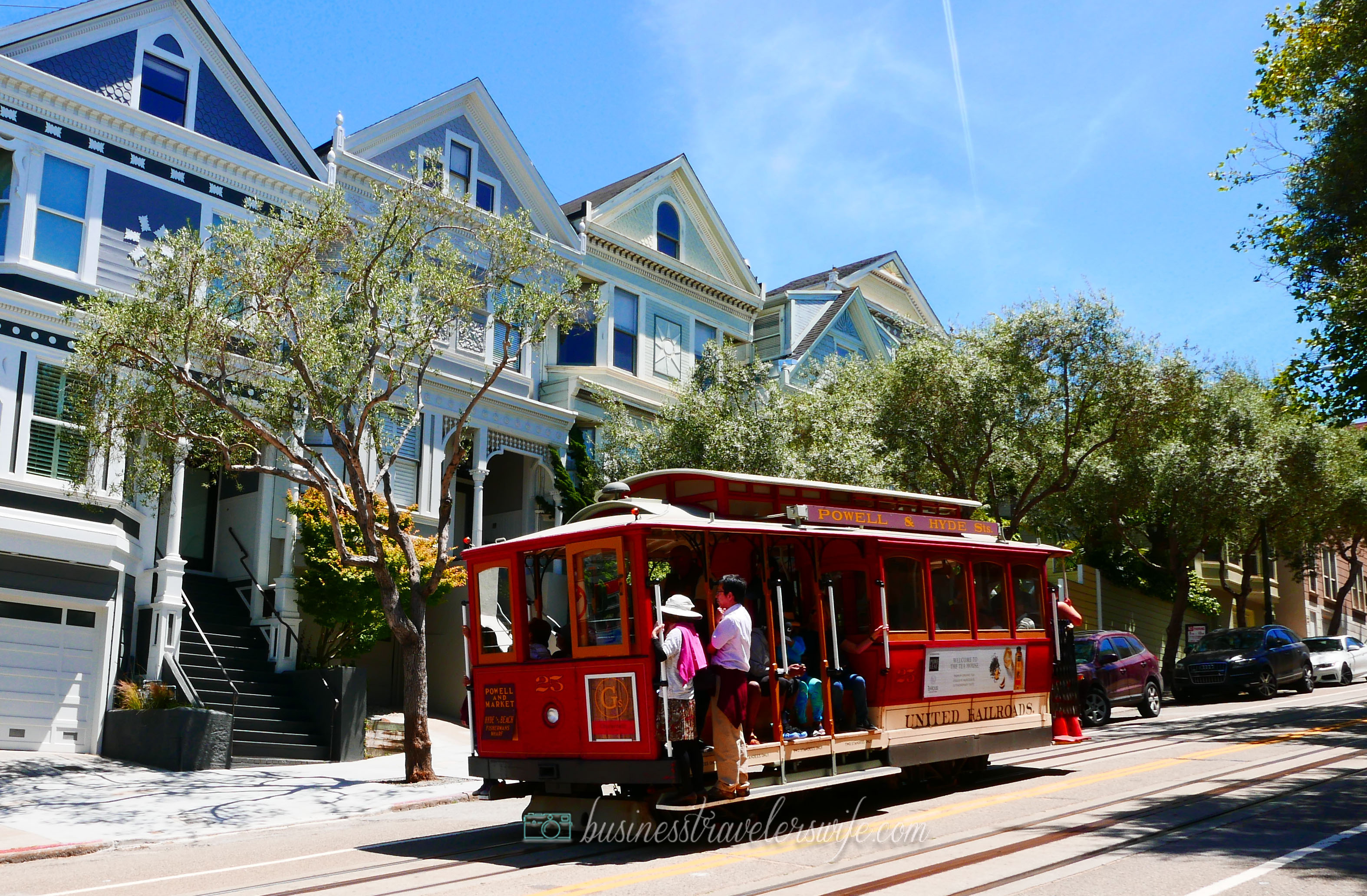 sights to see in san francisco powell-hyde cable car streetcar