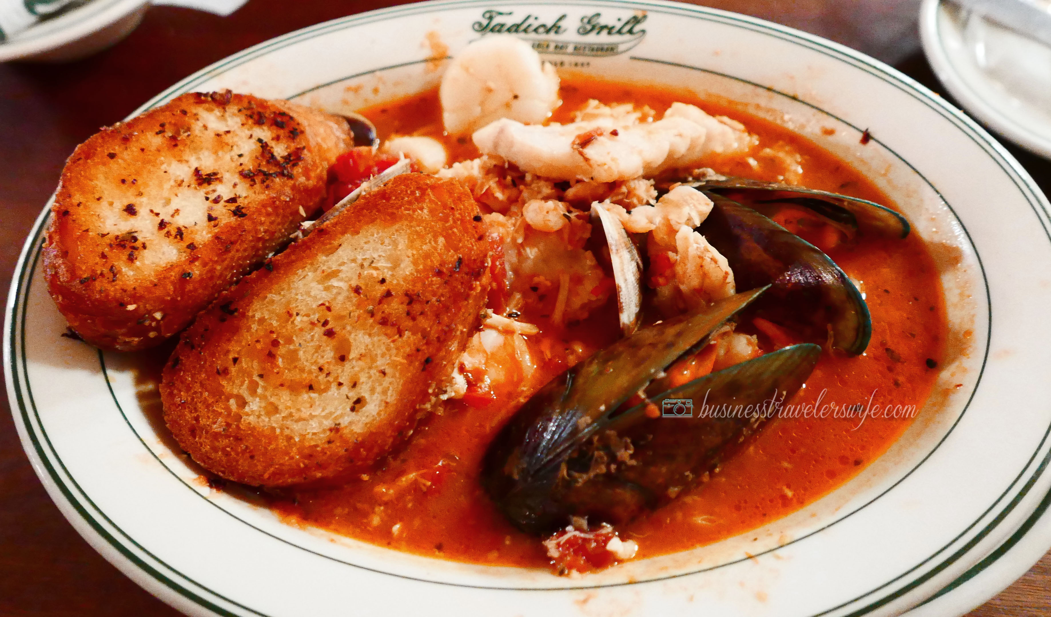 6 Amazing Places to Eat in San Francisco seafood cioppino Tadich Grill