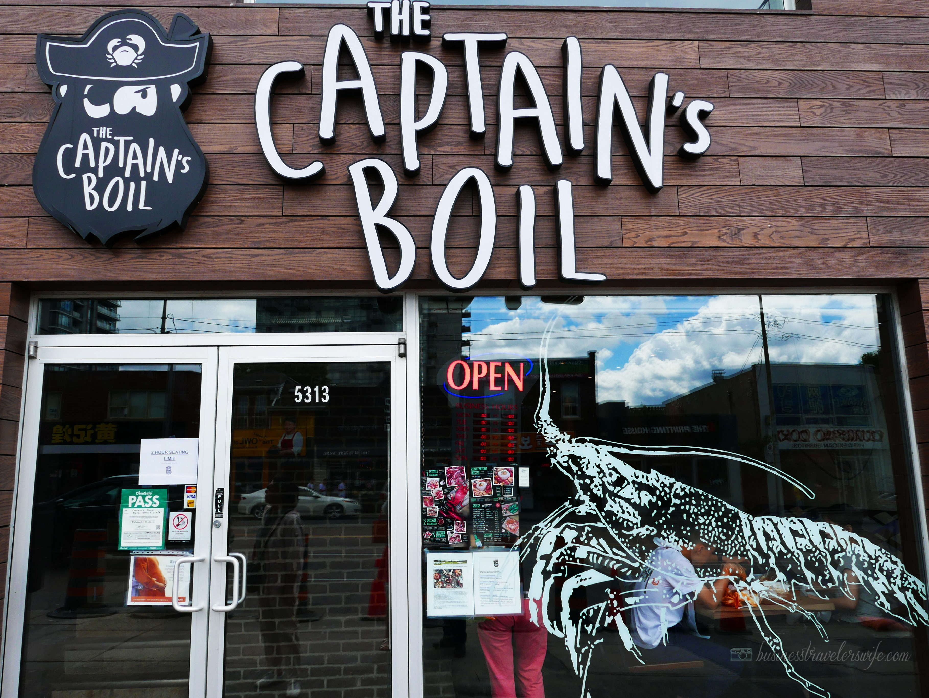When in Toronto: The Captain's Boil Seafood Restaurant Craving