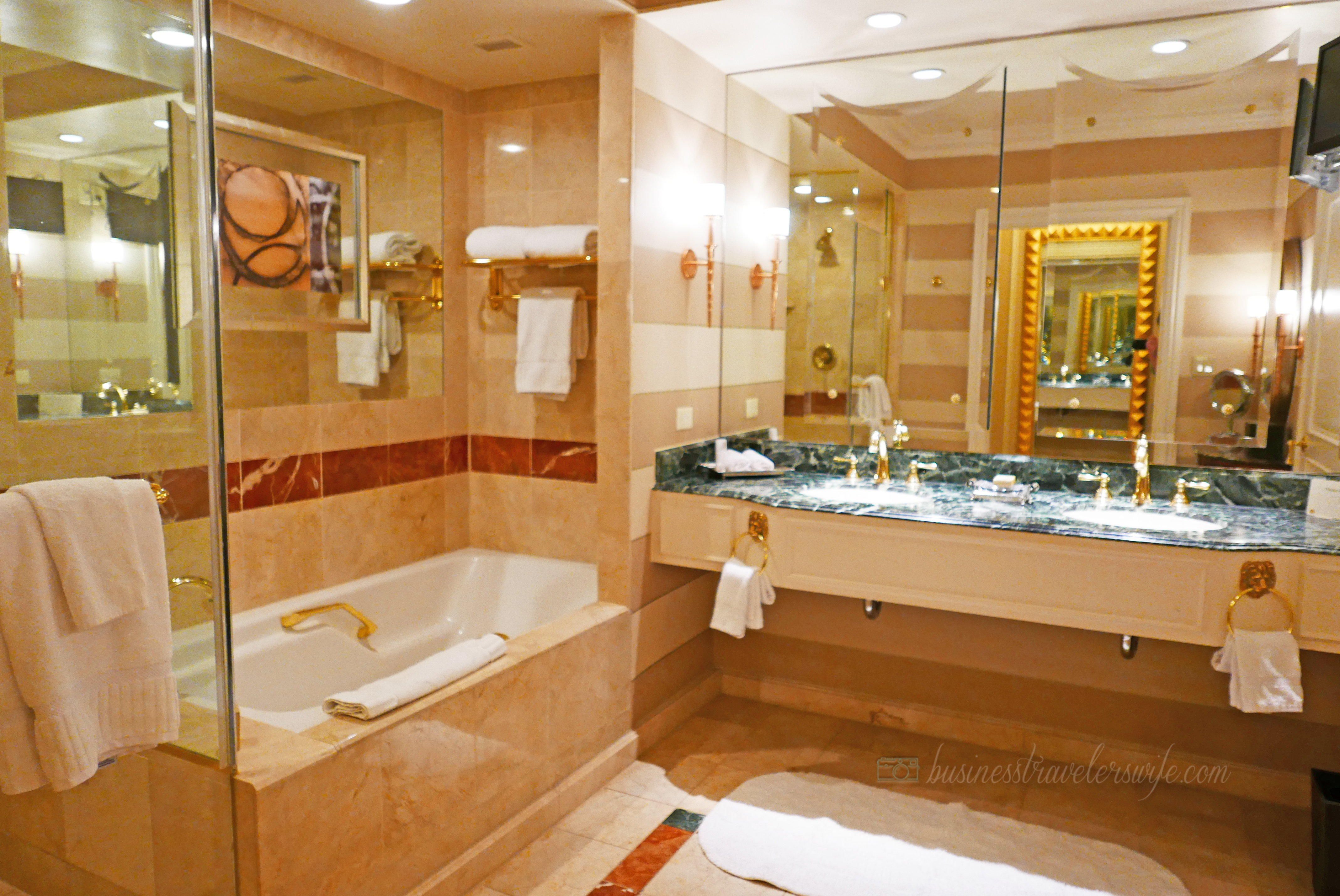 Hotel Review: The Venetian Las Vegas Bella Suite Bathroom