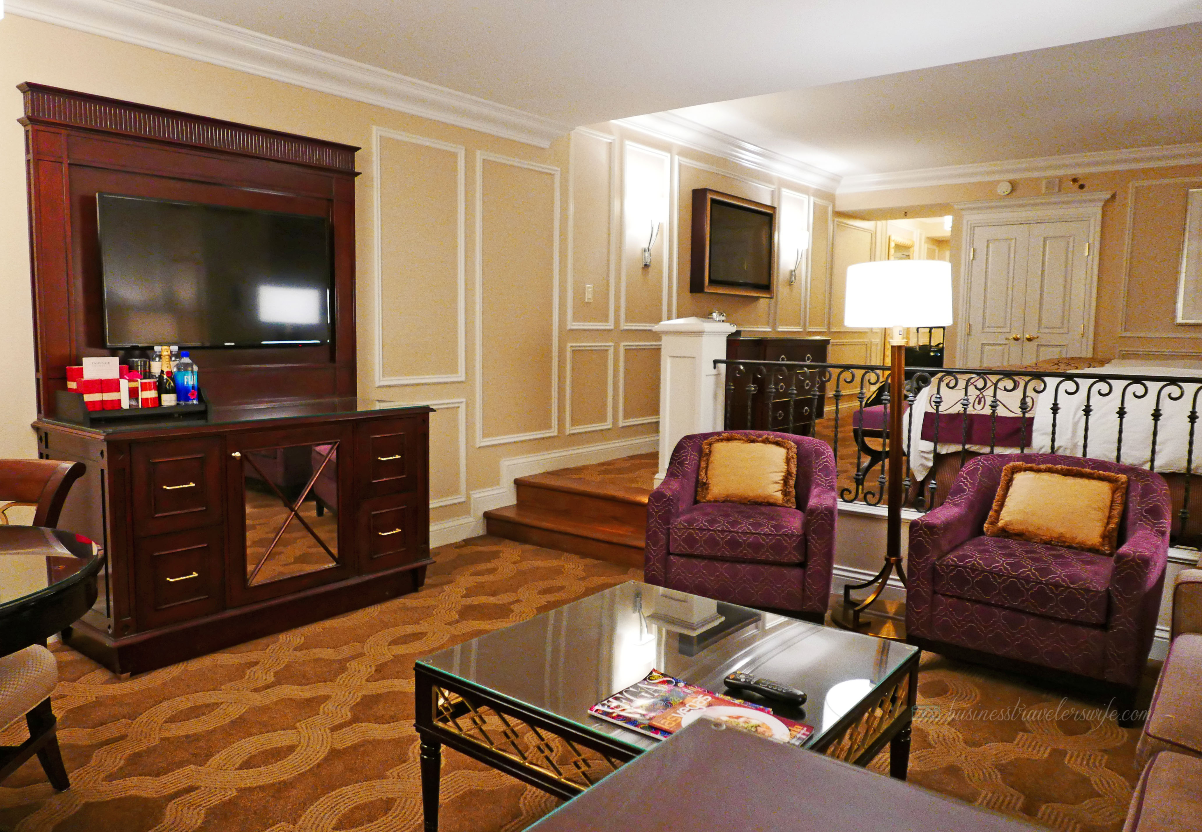 Hotel Review: The Venetian Las Vegas Bella Suite Living Room