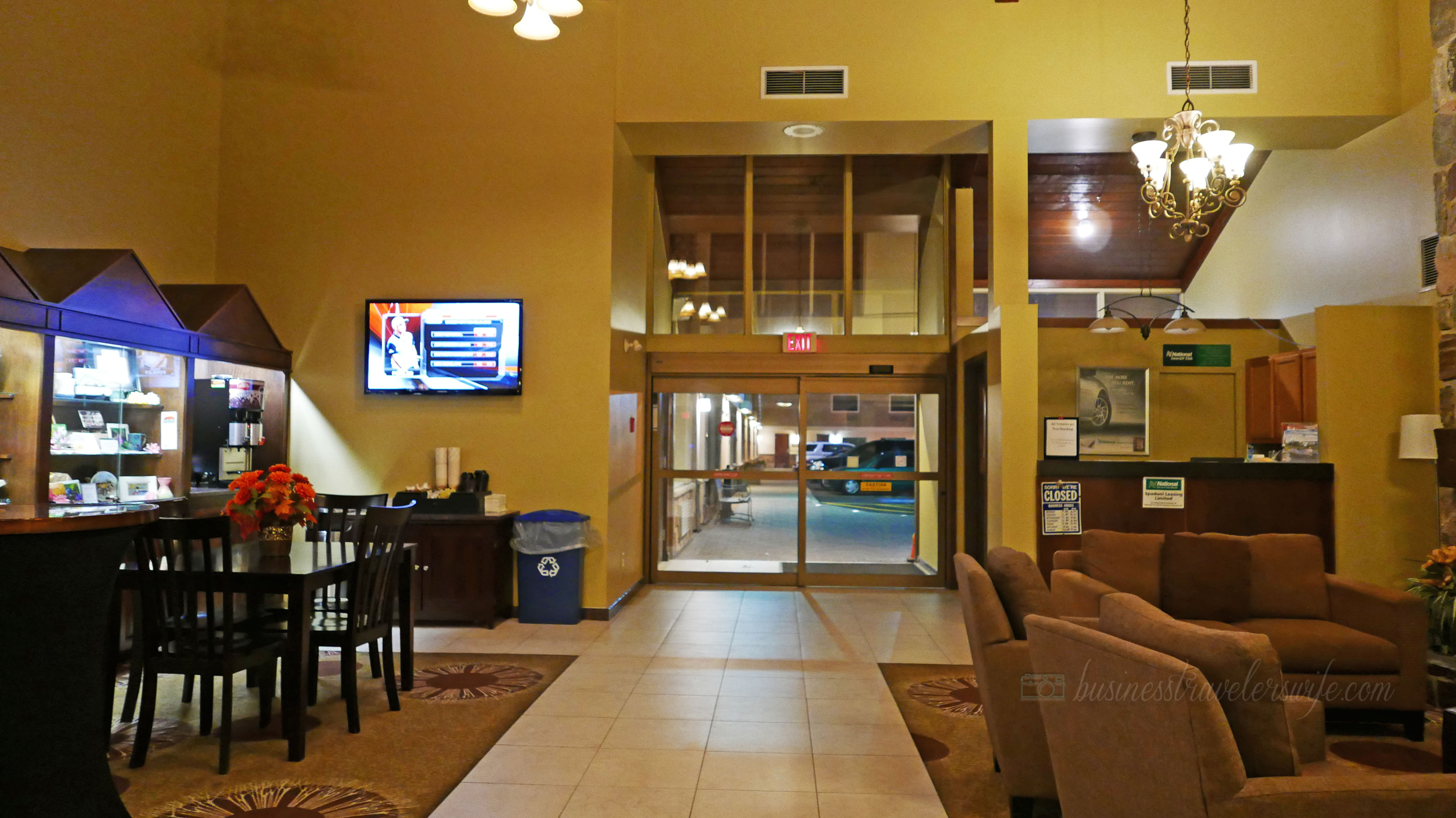Cross-country road trip: Drive from Calgary to Toronto Best Western Plus Hotel and Conference Centre Dryden Ontario hotel lobby