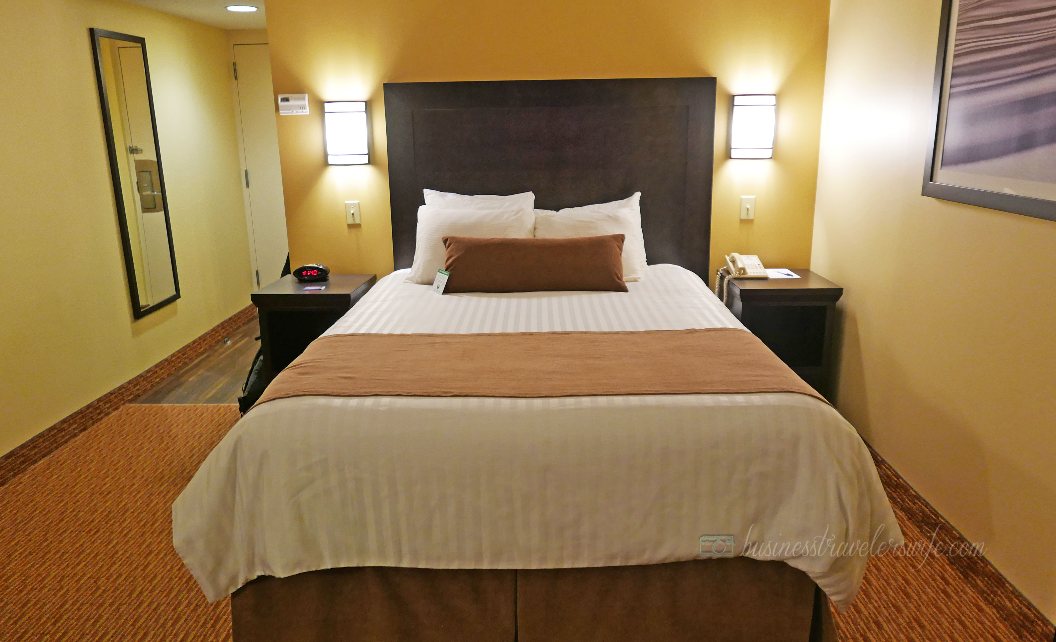Cross-country road trip: Drive from Calgary to Toronto Best Western Plus Hotel and Conference Centre Dryden Ontario hotel room