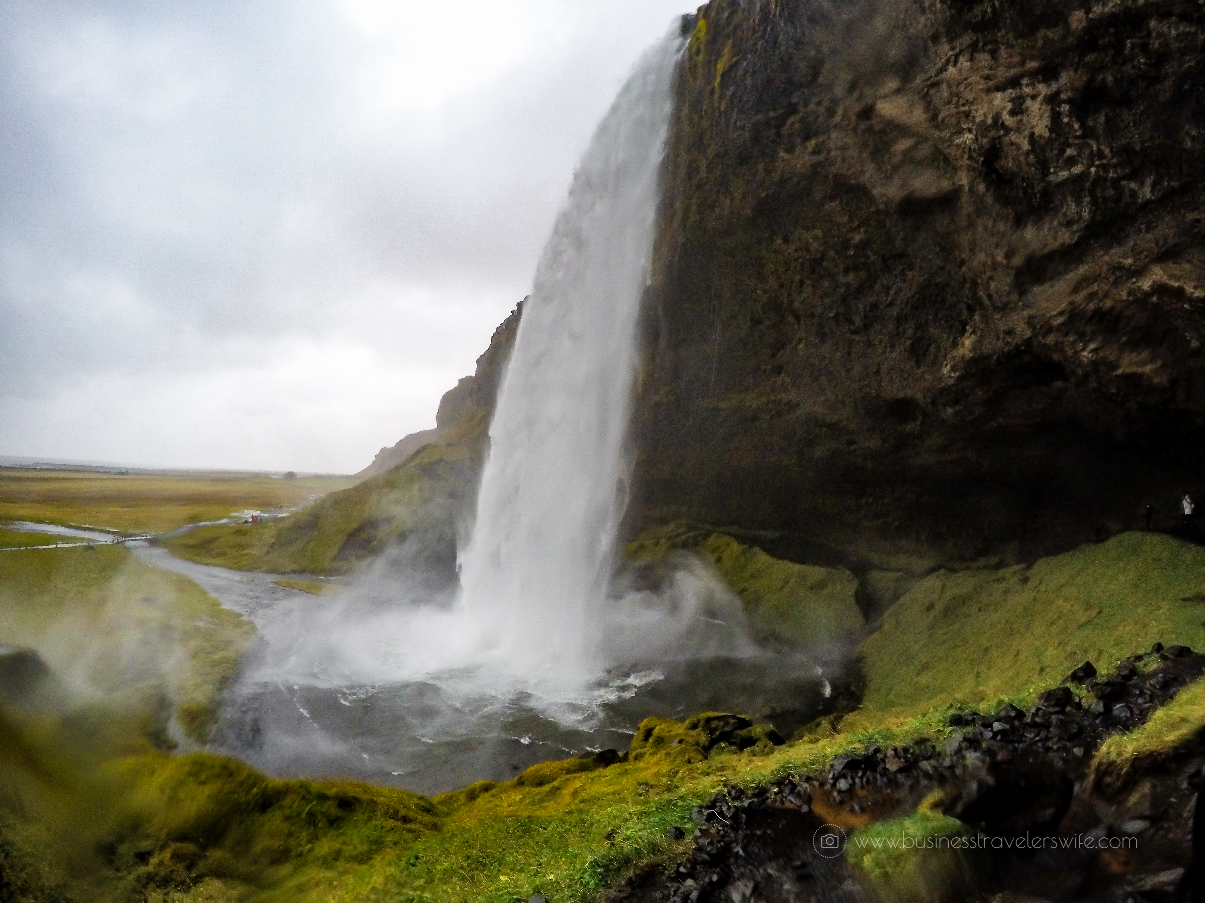 Exploring the Beautiful Waterfalls of Iceland Seljalandsfoss Falls