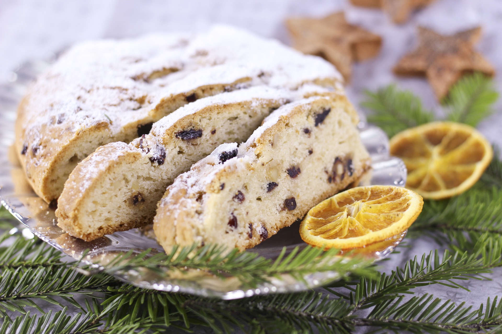 10 Must-Visit Christmas Markets Around the World for Foodies Zurich christkindlimarkt Christmas Stollen Christstollen Fruit Cake
