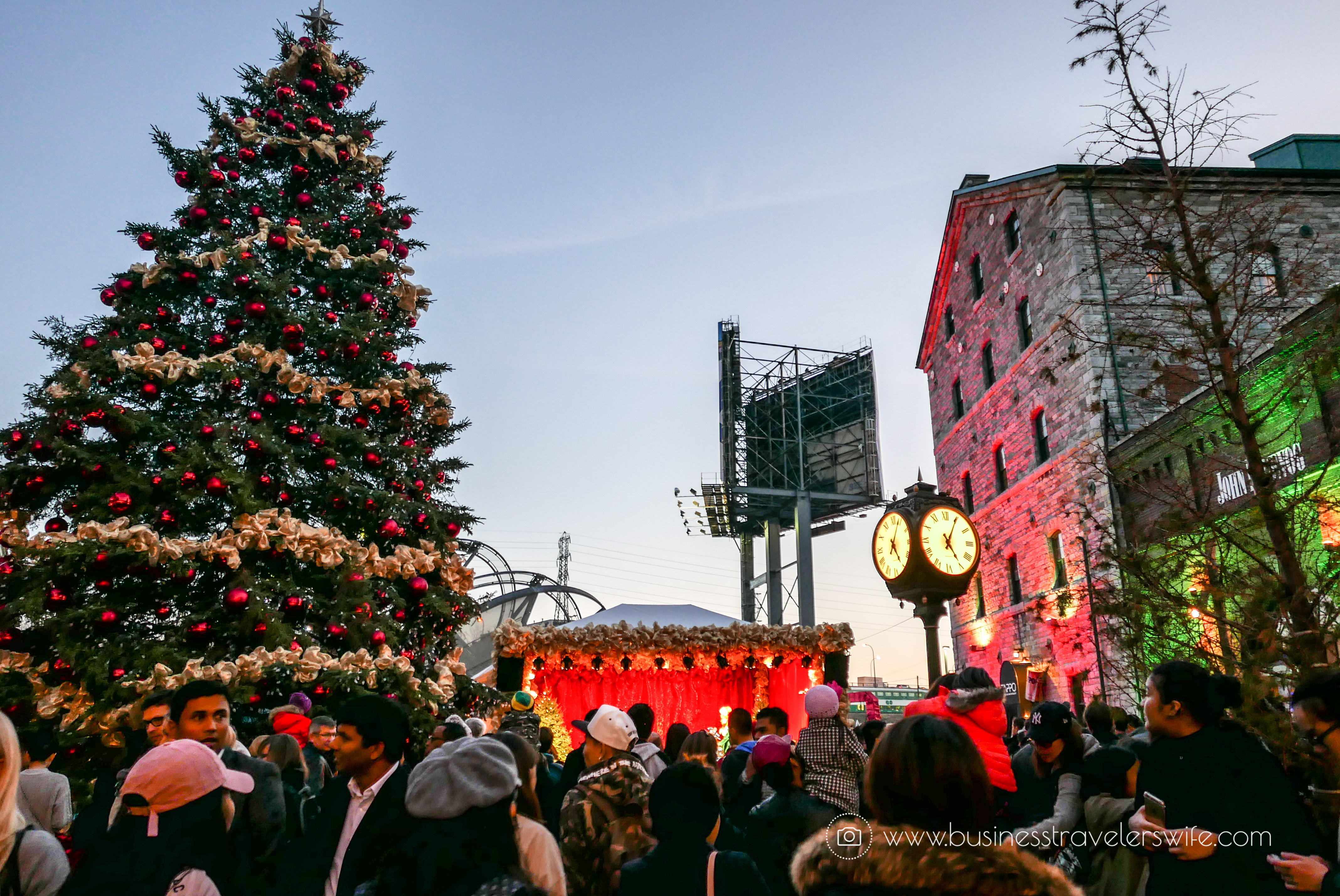 10 Must-Visit Christmas Markets Around the World for Foodies Toronto Christmas Market Distillery District