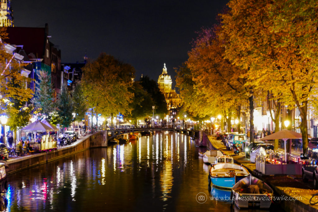 10 Interesting Things to Do in Amsterdam - Night Canal