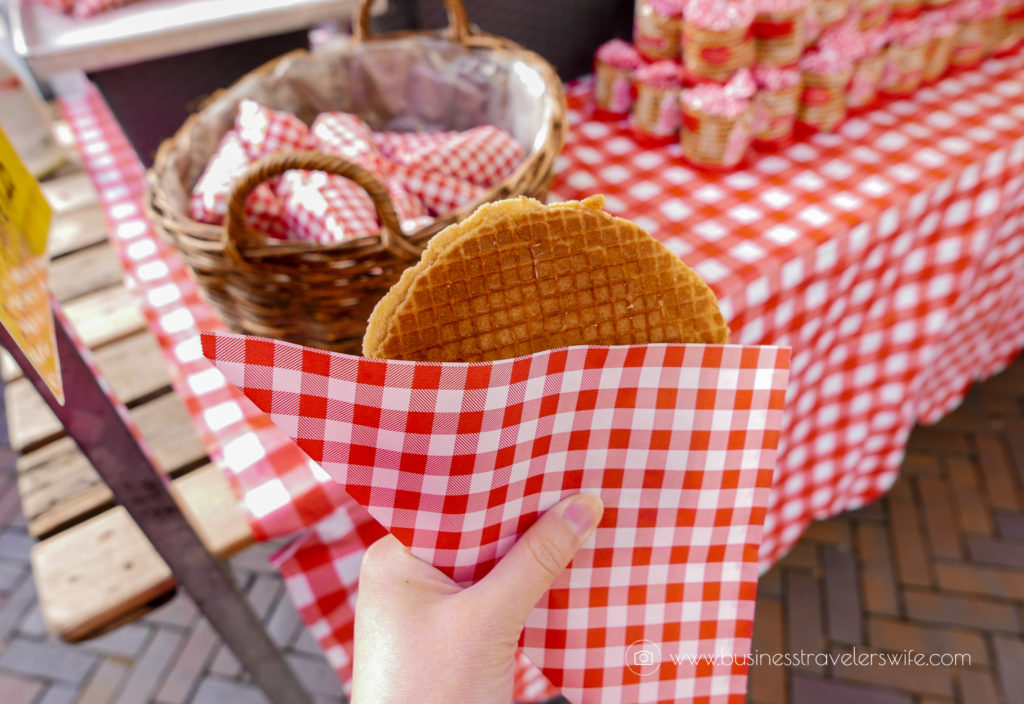 10 Interesting Things to Do in Amsterdam - Stroopwafel