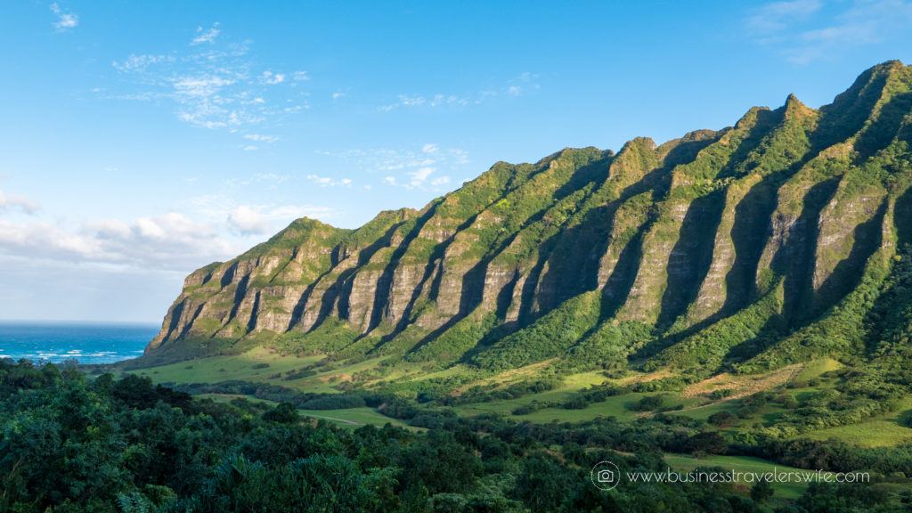 ATV Tour in Kualoa Ranch Oahu Mountain Ridge View Pacific Ocean (1 of 1)