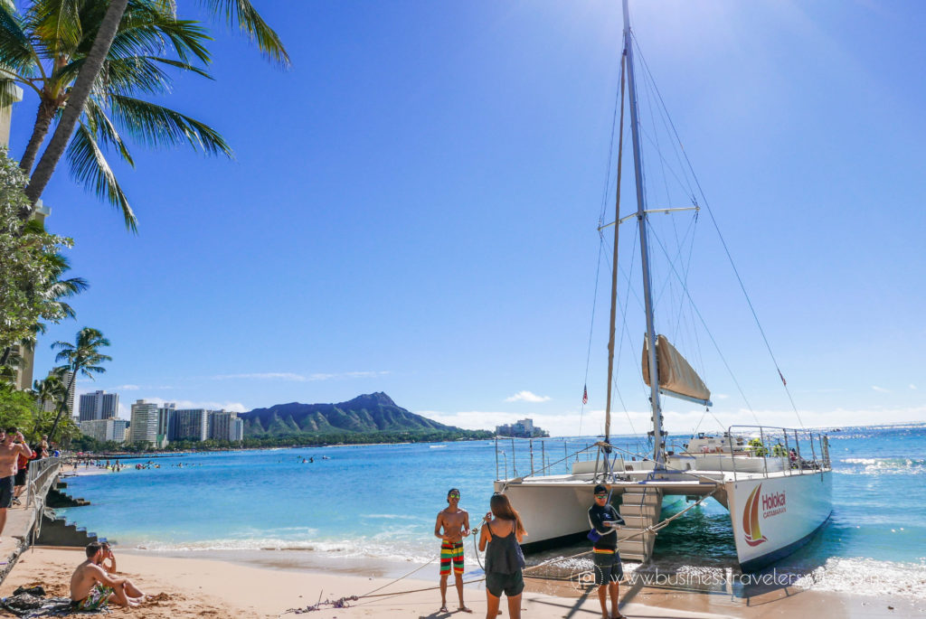 Snorkeling with Hawaiian Green Sea Turtles and Sailing in Honolulu Turtle Canyon Adventure Sail with Holokai Catamaran in Oahu Hawaii
