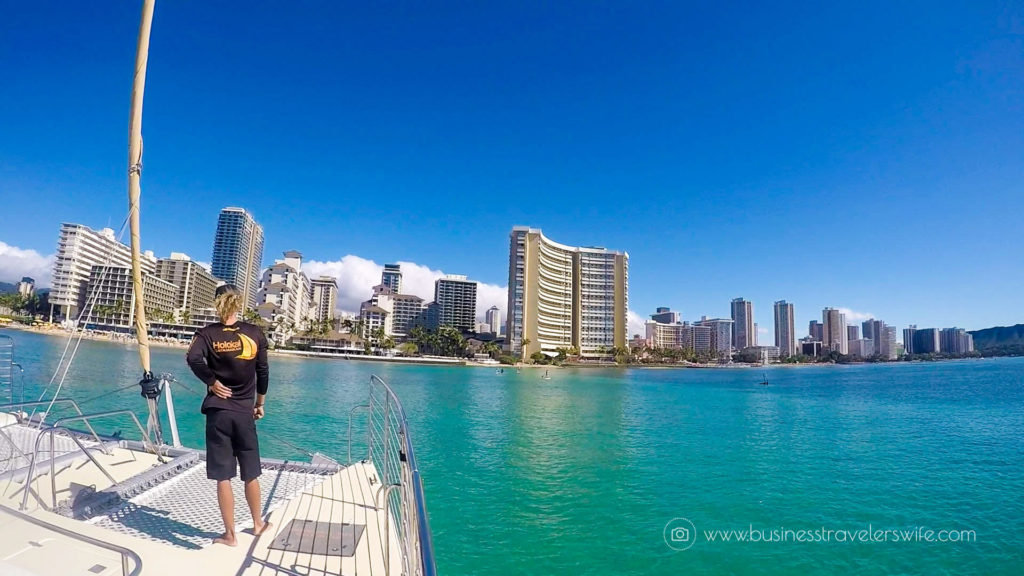 Snorkeling with Hawaiian Green Sea Turtles and Sailing in Honolulu Turtle Canyon Adventure Sail with Holokai Catamaran in Oahu Hawaii