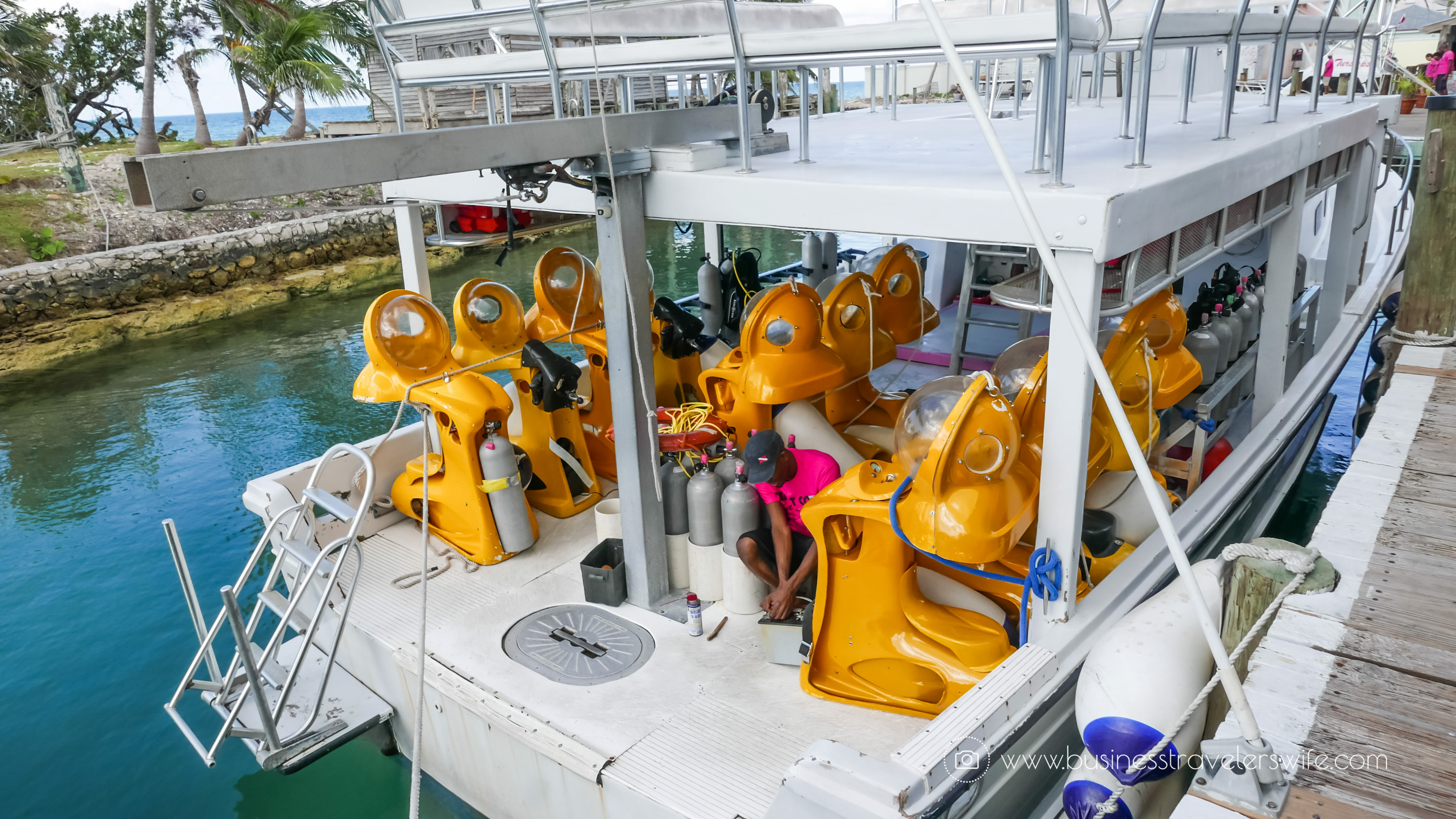 Amazing Snorkeling Tour with Stuart Cove’s Dive Bahamas Subs