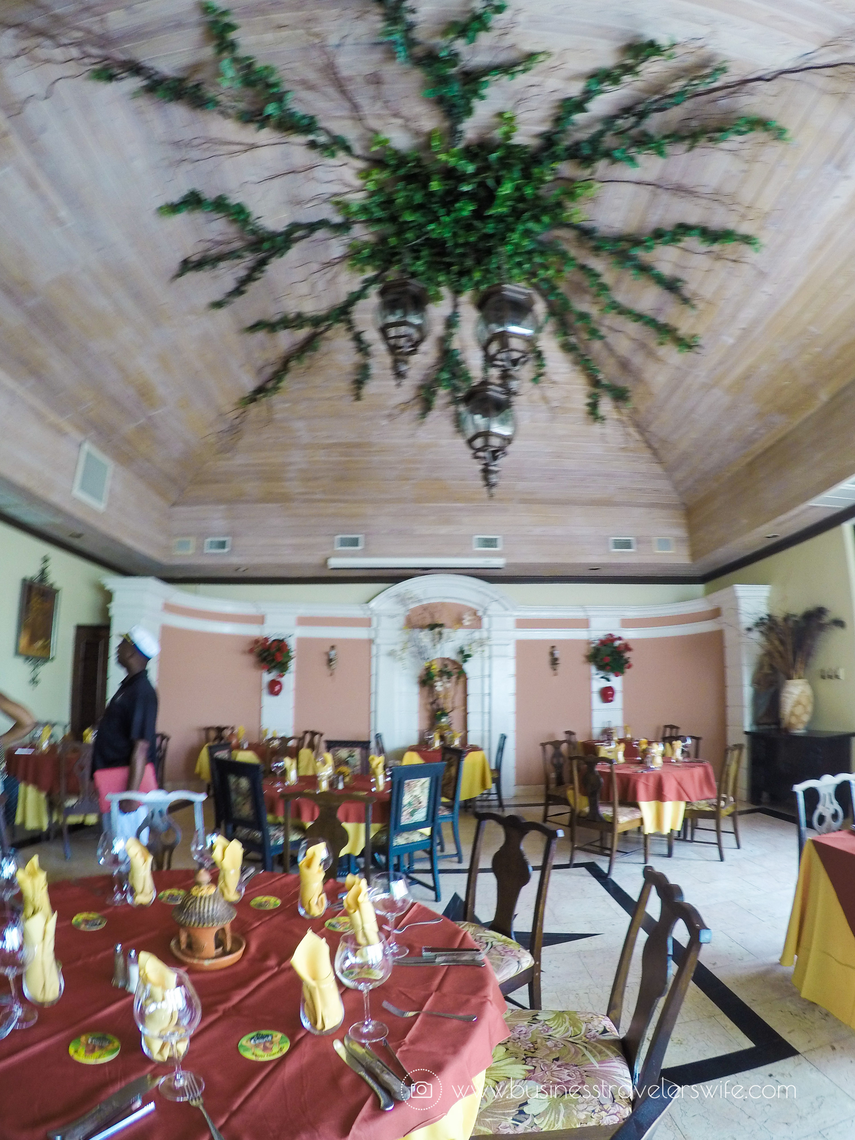 Eat Like a Local in Bahamas Tru Bahamian Food Tours' Bites of Nassau Graycliff Hotel and Restaurant (2)