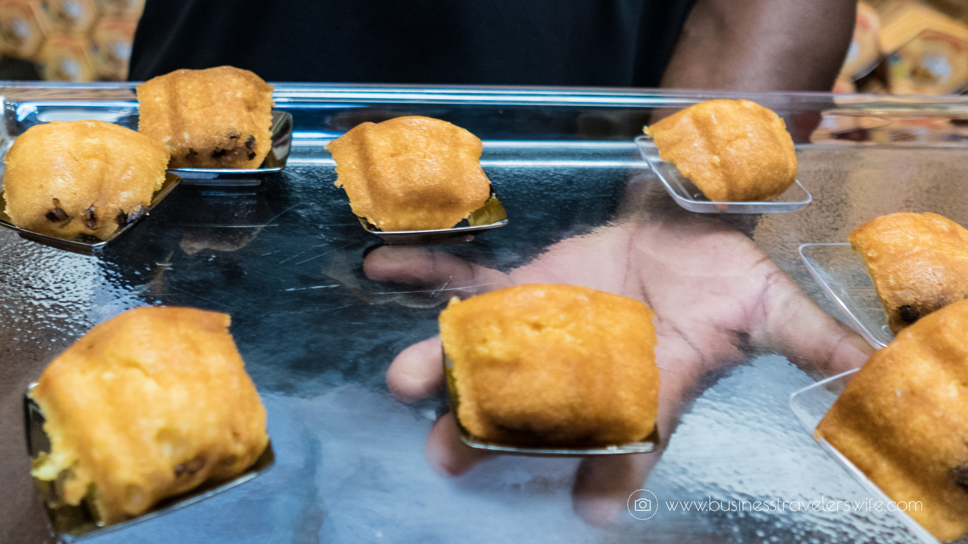 Eat Like a Local in Bahamas Tru Bahamian Food Tours' Bites of Nassau Tortuga Rum Cake