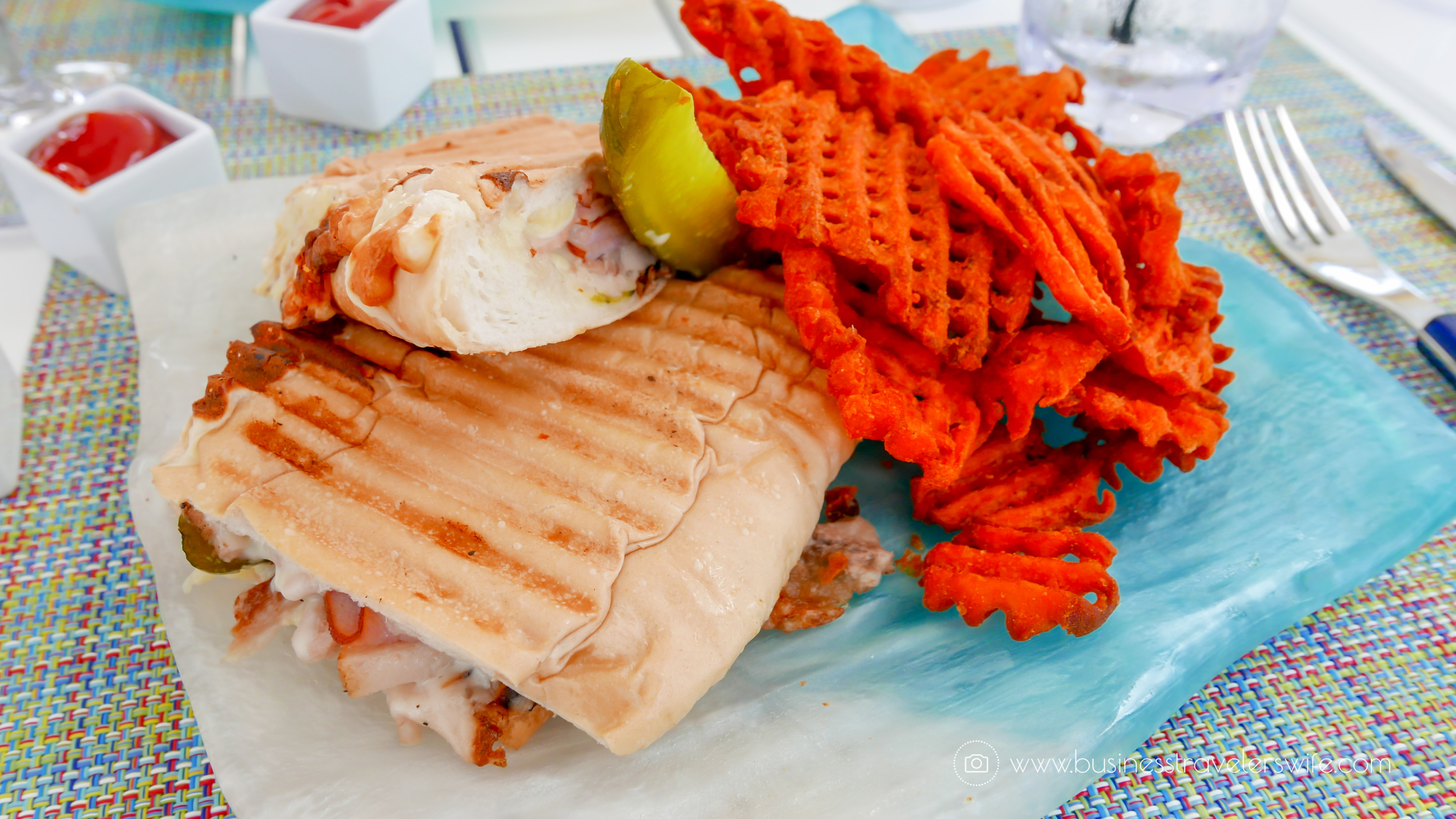 Grand Hyatt Baha Mar - A Grand Vacation in Nassau Bahamas Drift Bar and Grill