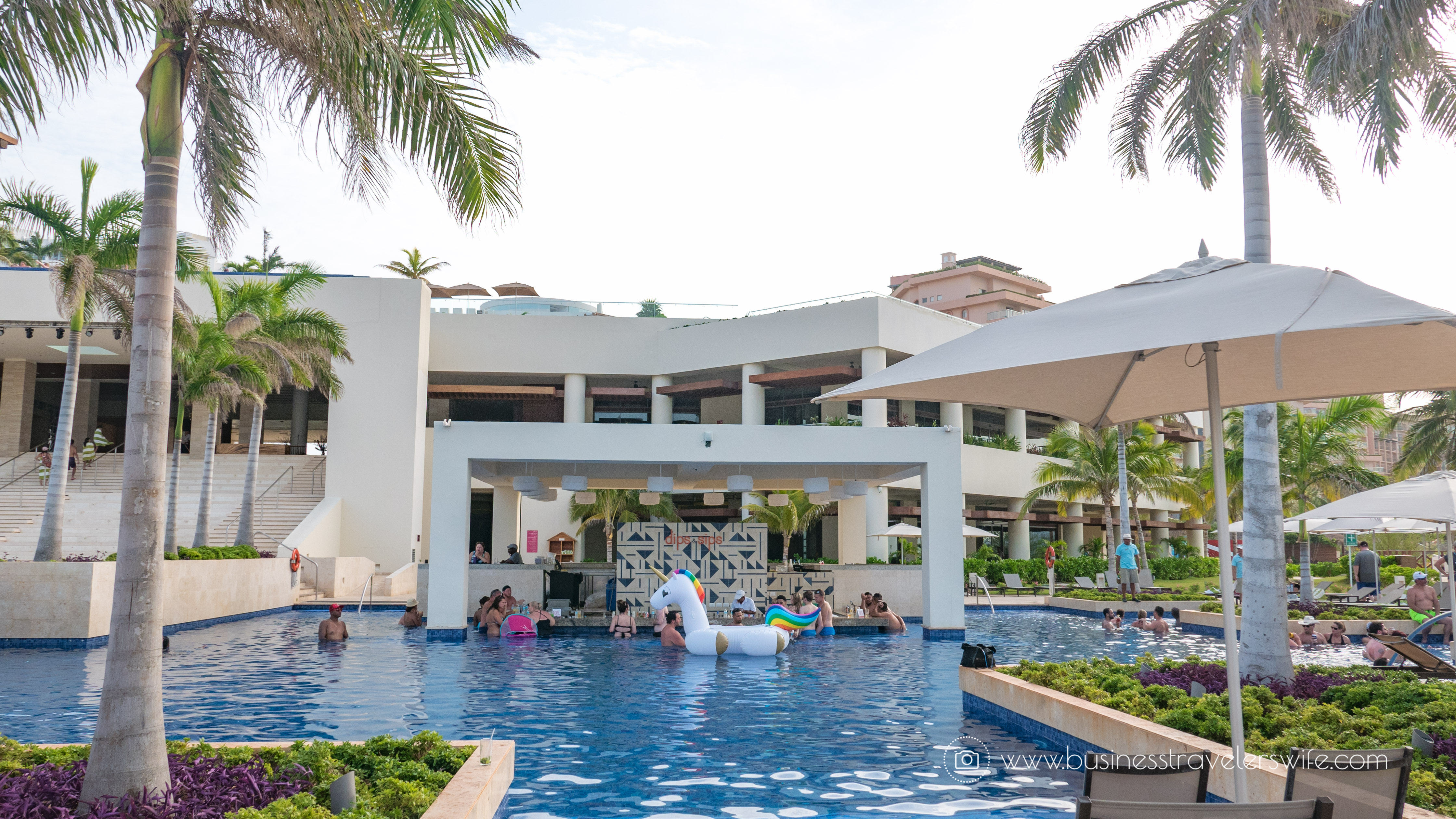 Experience the All-Inclusive Resort at Hyatt Ziva Cancun Dips & Sips