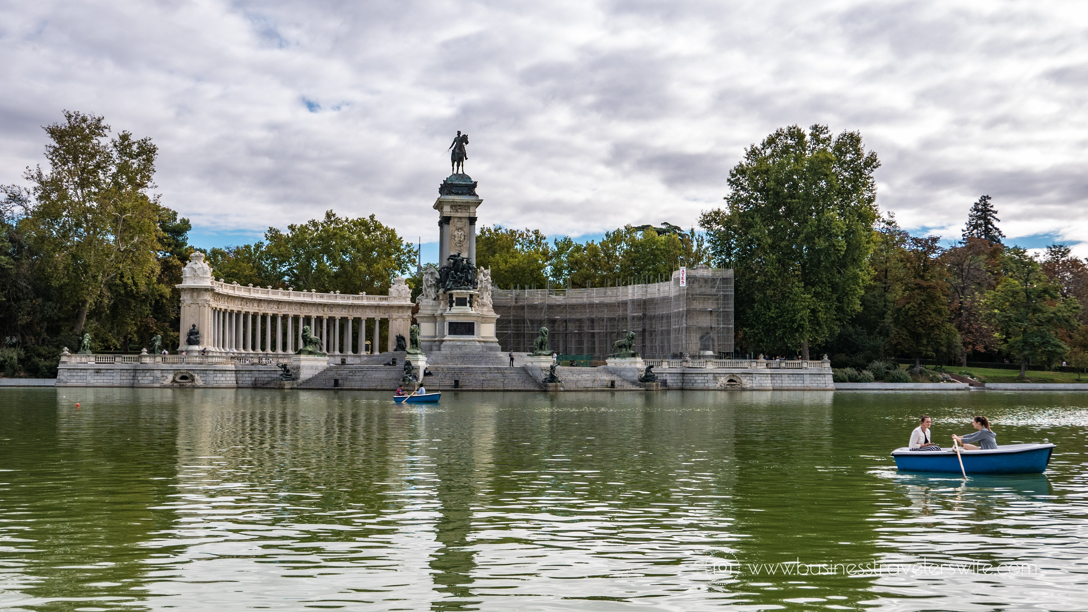 Experiencing the Best of Madrid in a Day - Explore, Eat, Stay El Retiro Lake