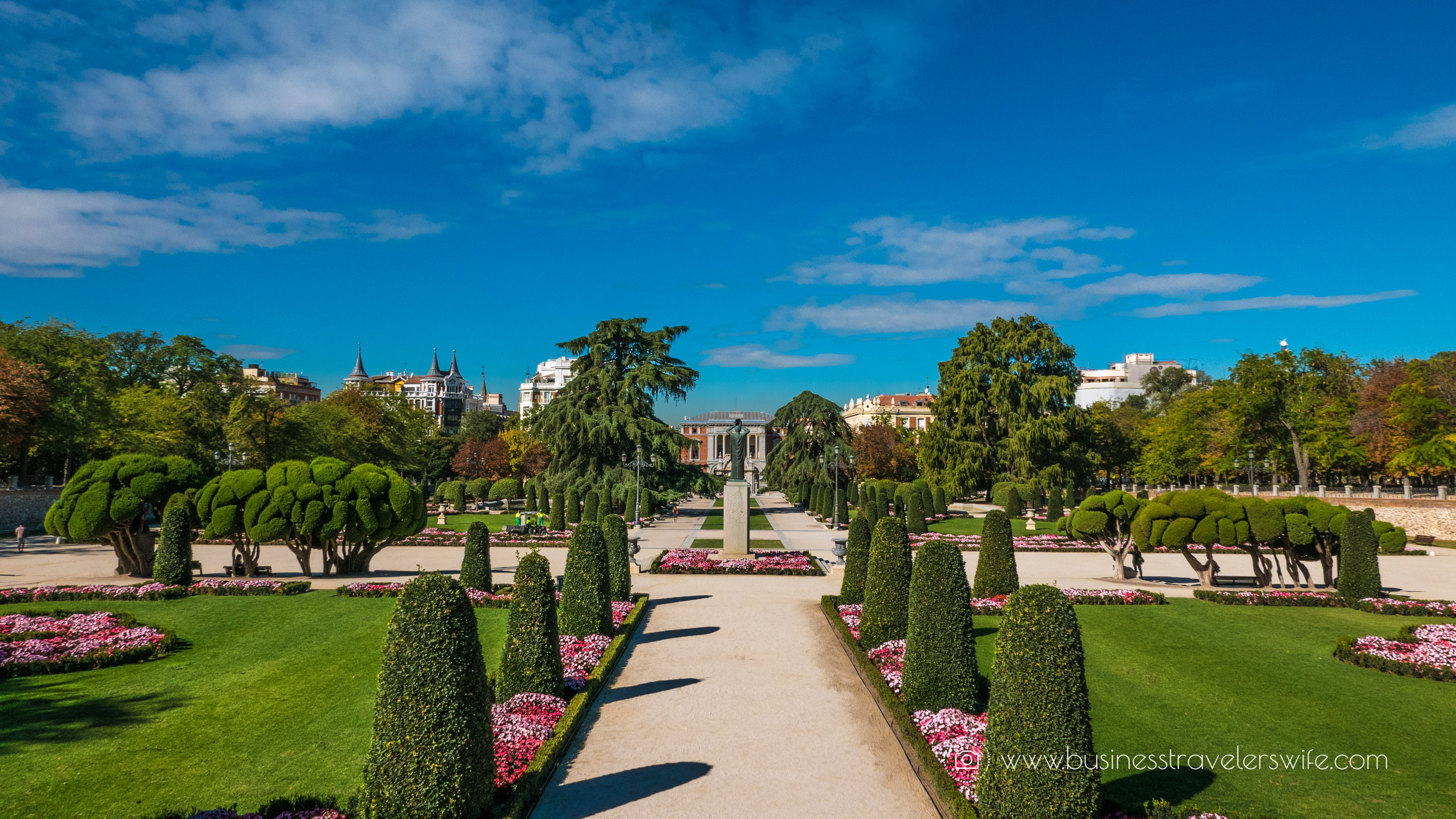 Experiencing the Best of Madrid in a Day - Explore, Eat, Stay El Retiro Plaza Parterre