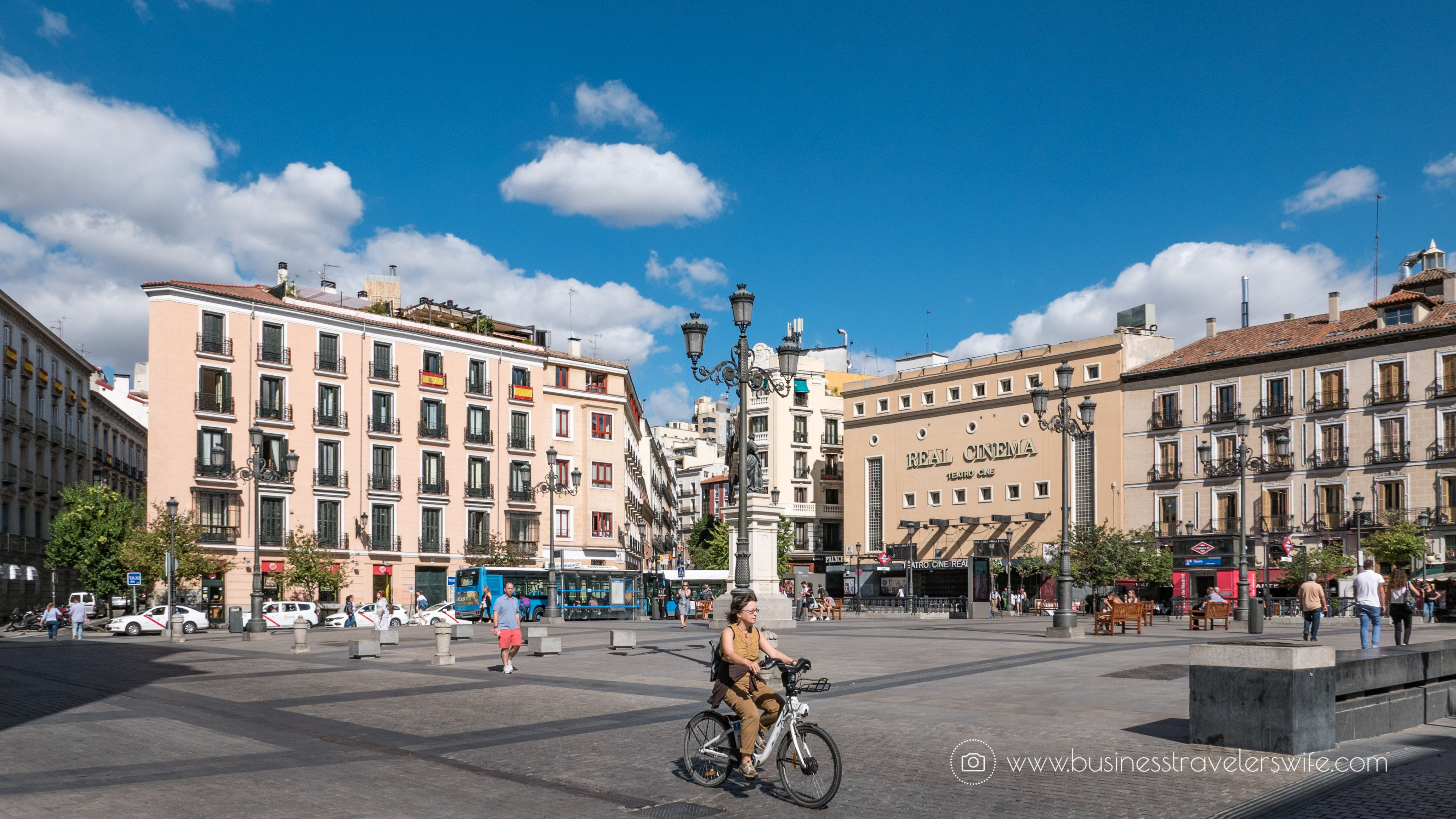 Experiencing the Best of Madrid in a Day - Explore, Eat, Stay Plaza
