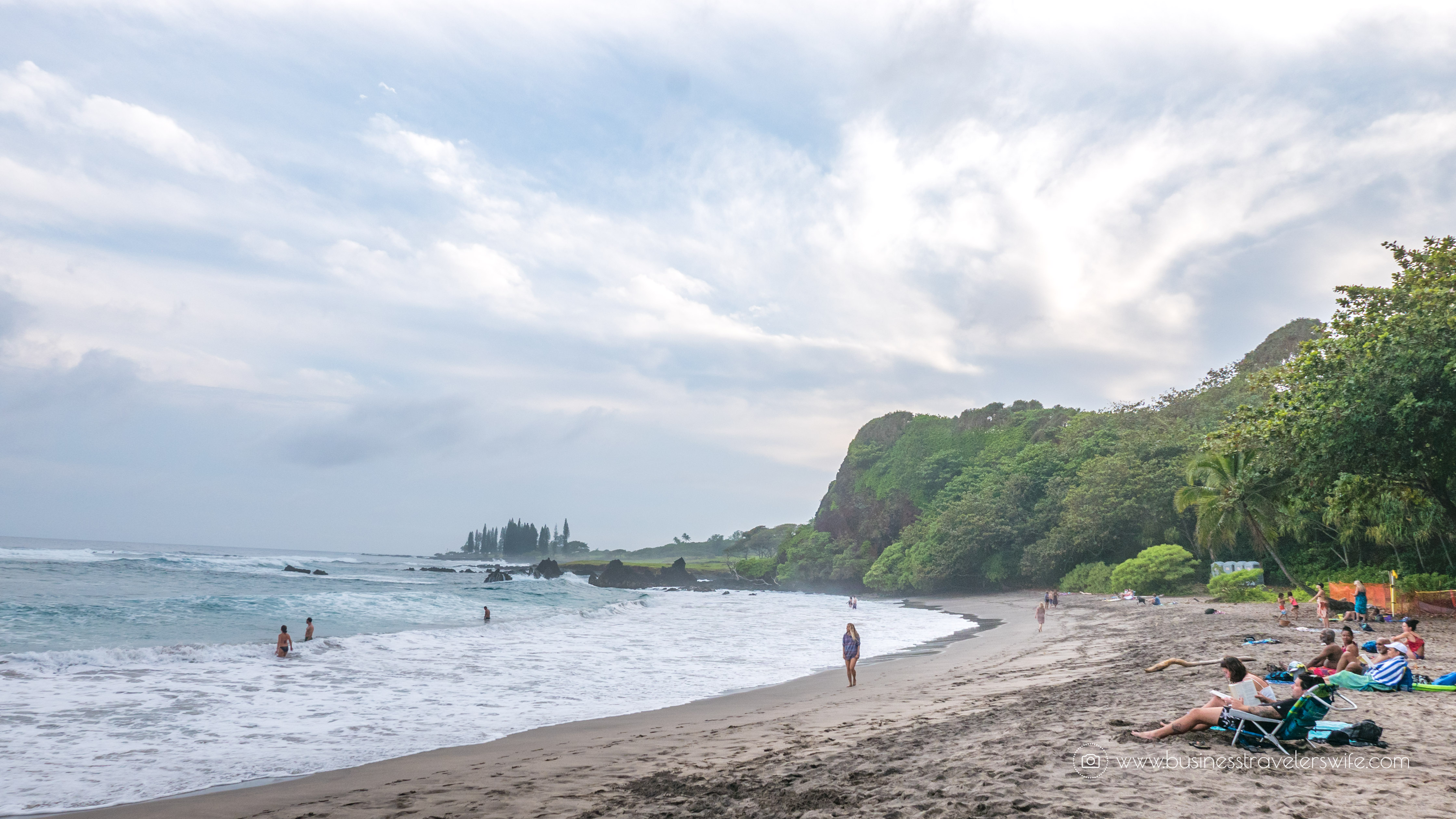 10 Memorable Stops on the Road to Hana for A Self-Drive Tour Maui, Hawaii Hamoa Beach-2