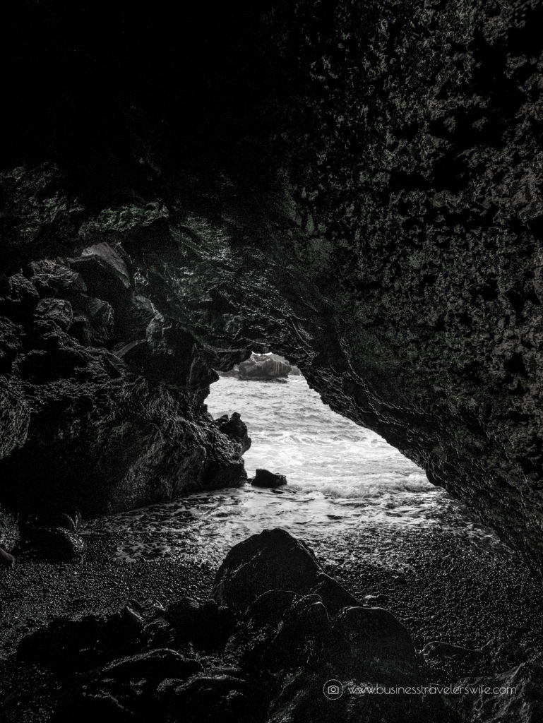 10 Memorable Stops on the Road to Hana for A Self-Drive Tour Maui, Hawaii Wai’anapanapa Black Sand Beach Lava Cave