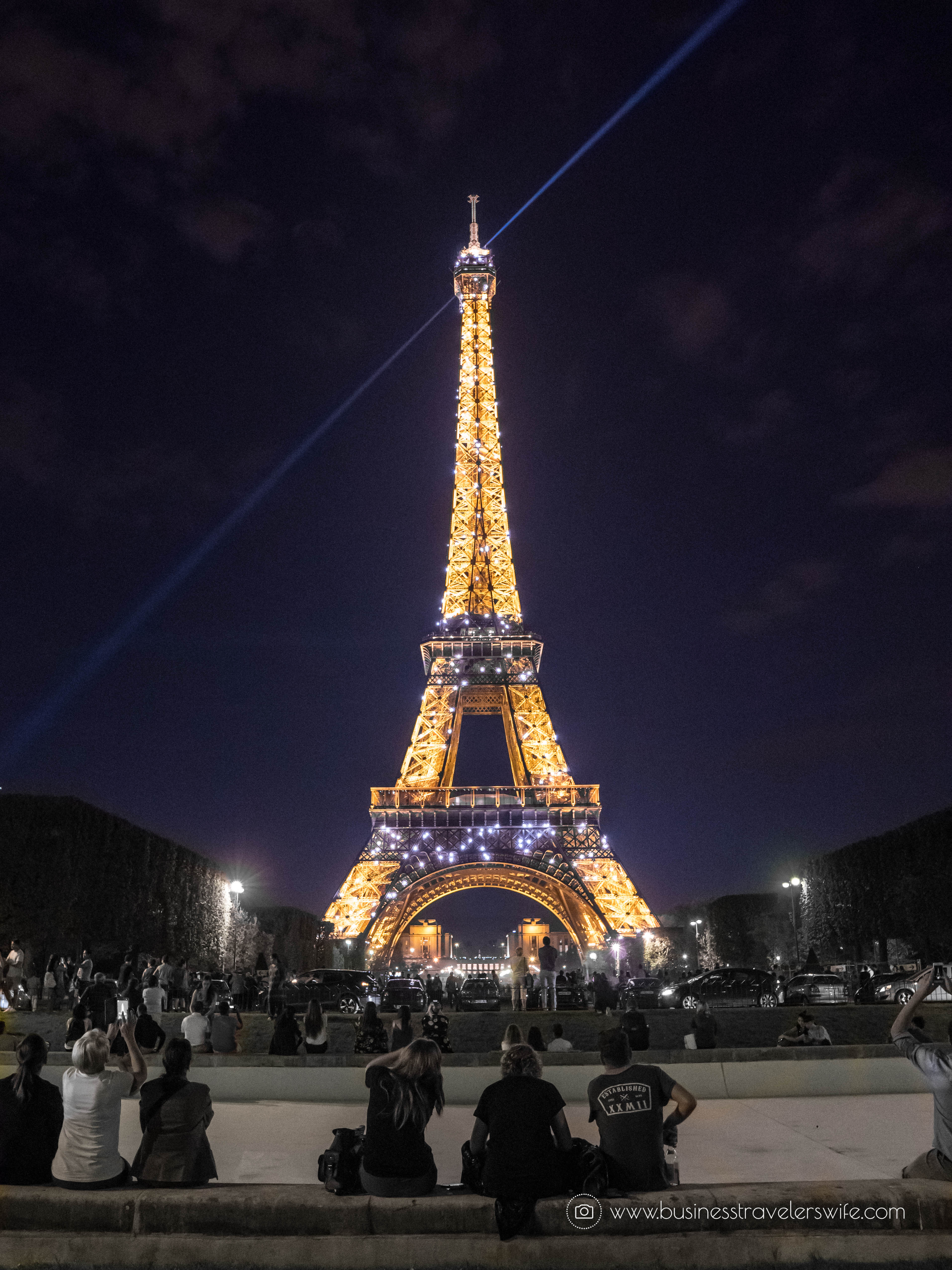 Beautiful Sights in Paris You Shouldn't Miss Sparkling Lights Eiffel Tower