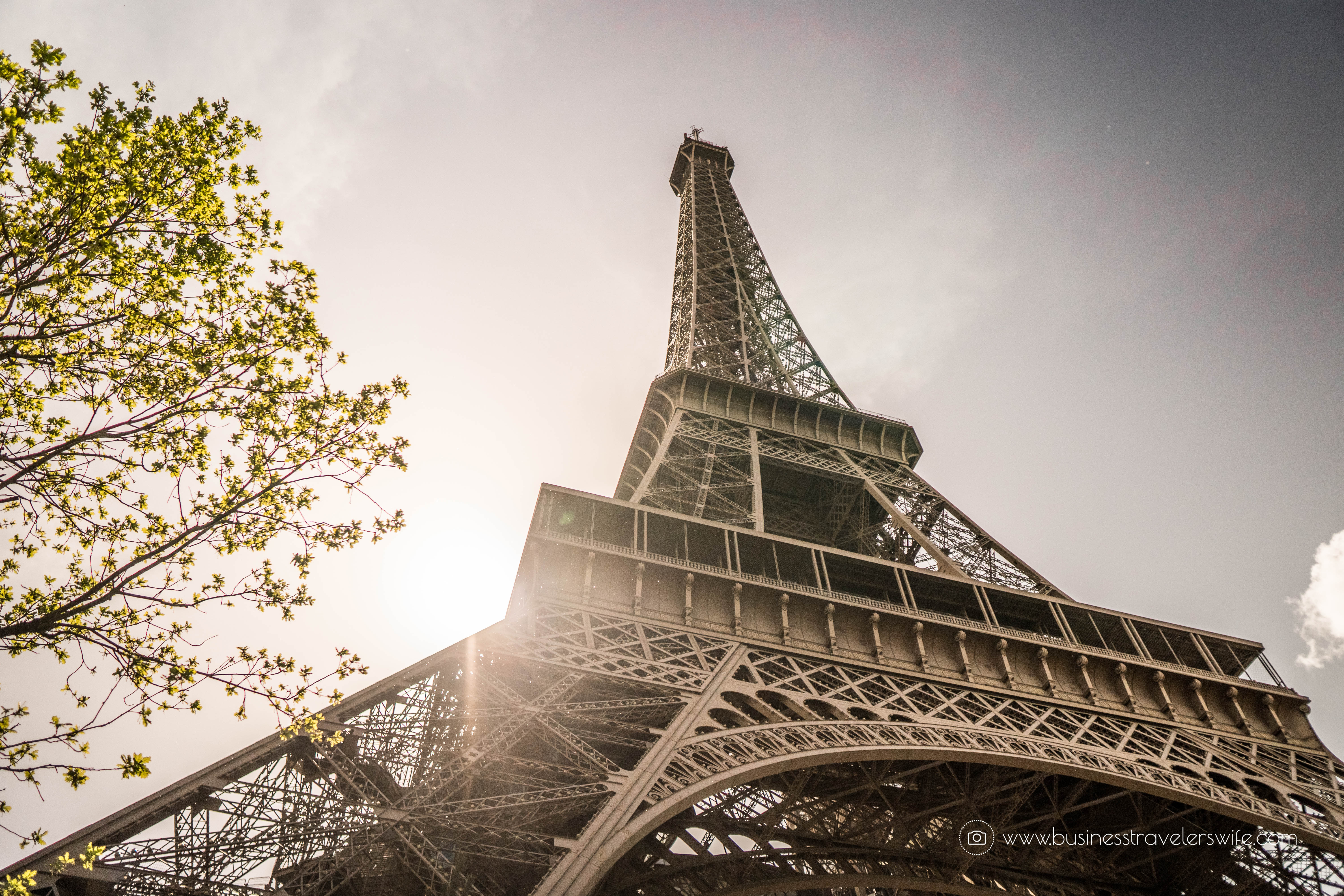 Beautiful Sights in Paris You Shouldn't Miss Eiffel Tower