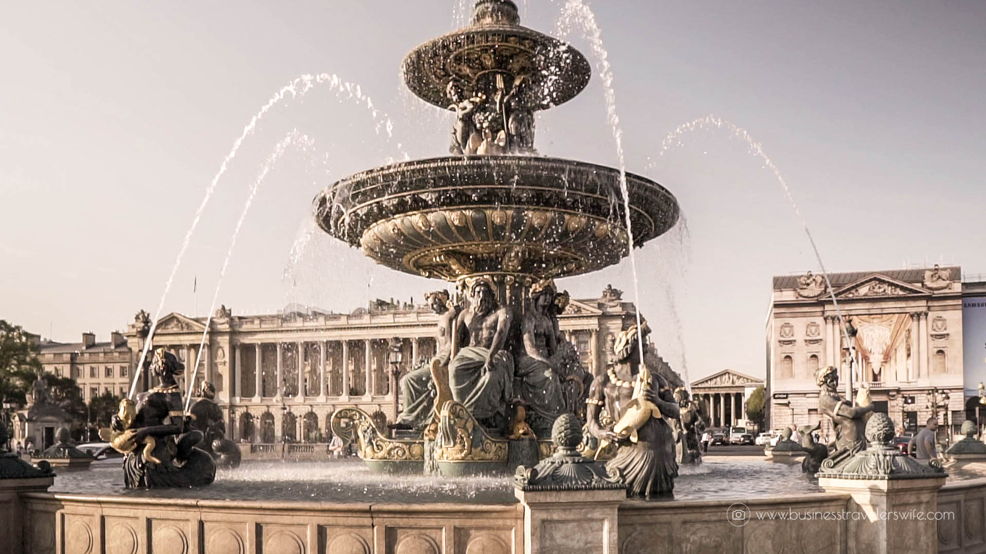 Beautiful Sights in Paris You Shouldn't Miss Place de la Concorde-2