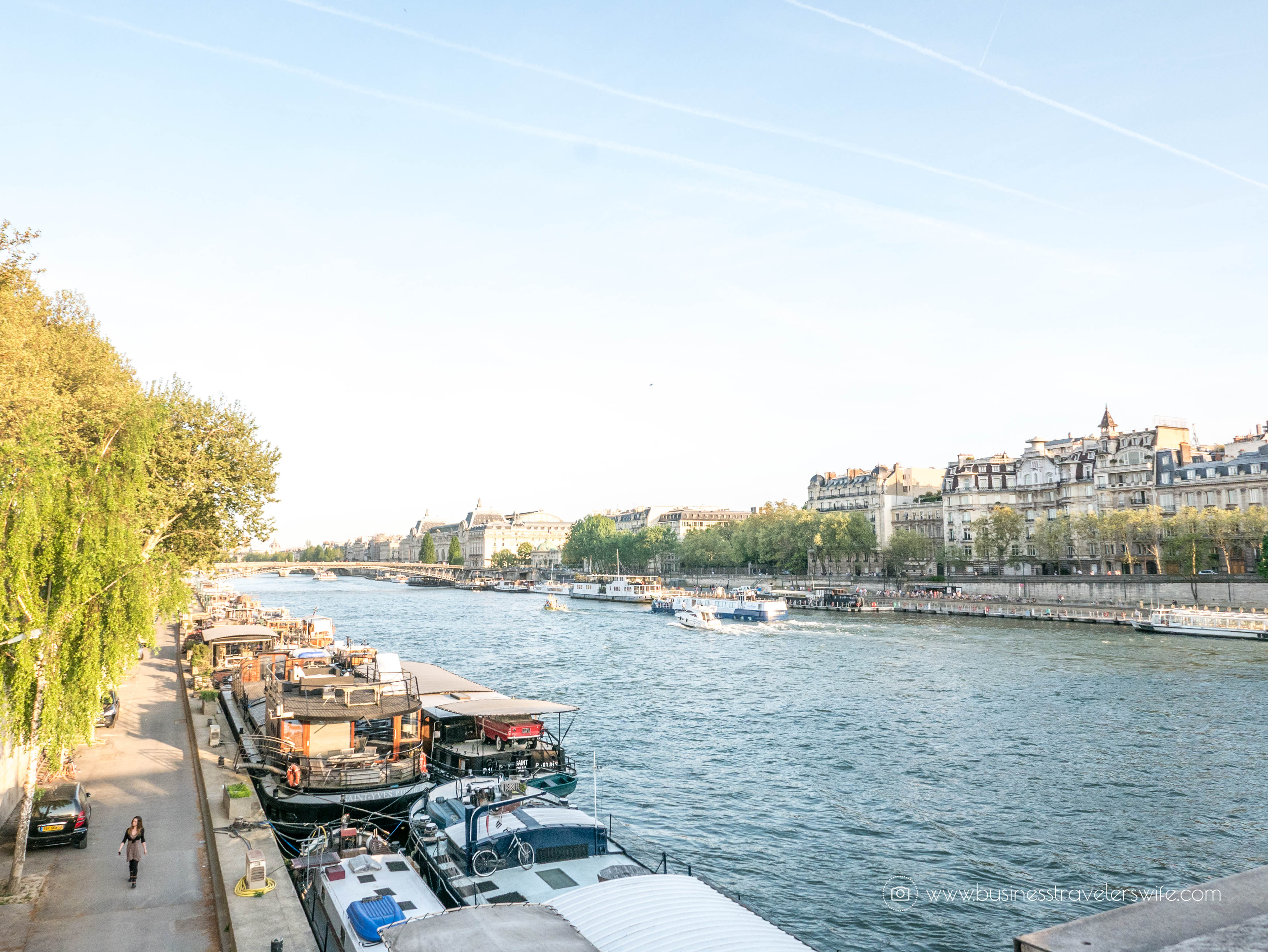 15 Untold Tips for Tourists Visiting Paris