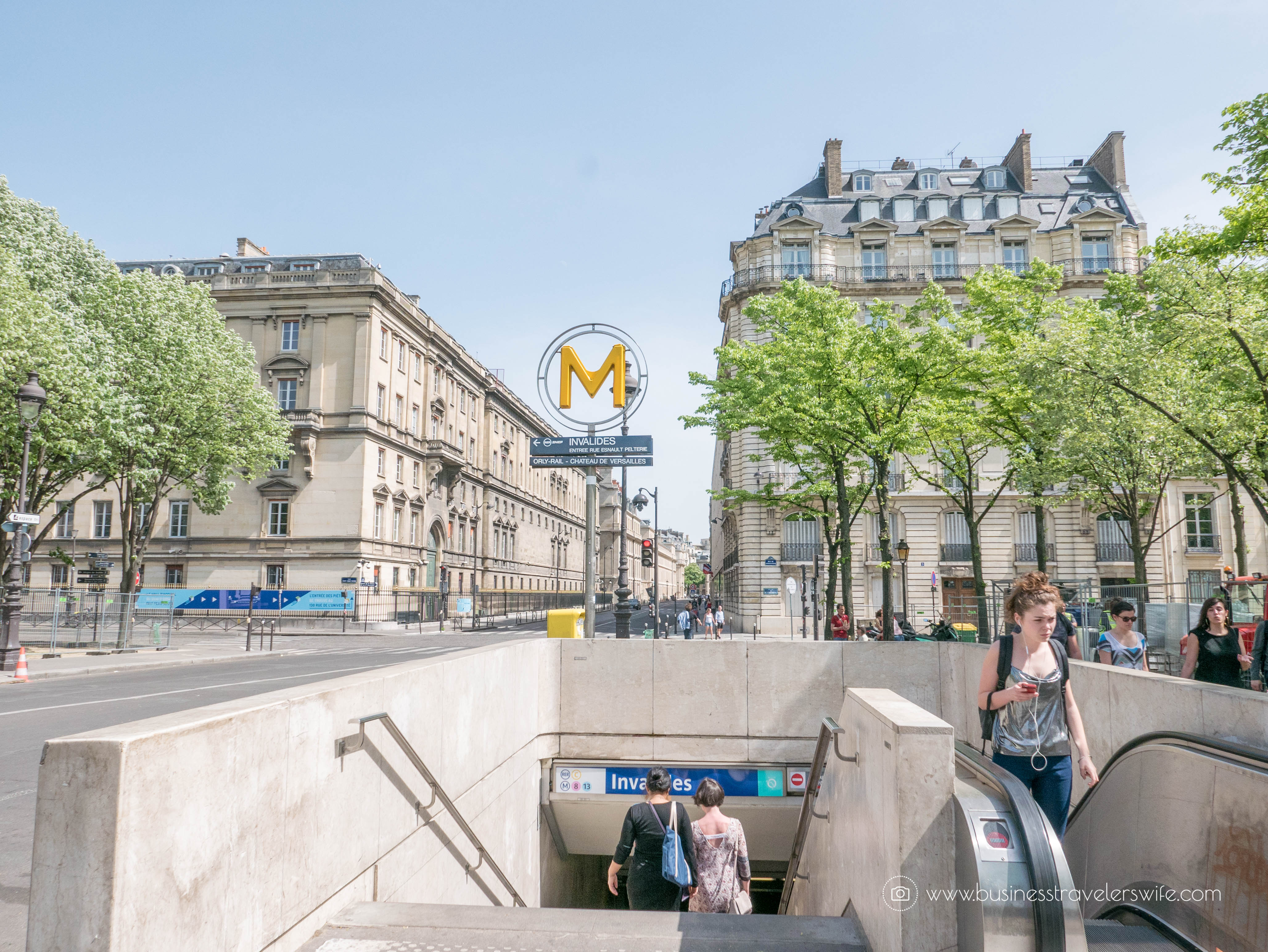 15 Untold Tips for Tourists Visiting Paris Subway Metro