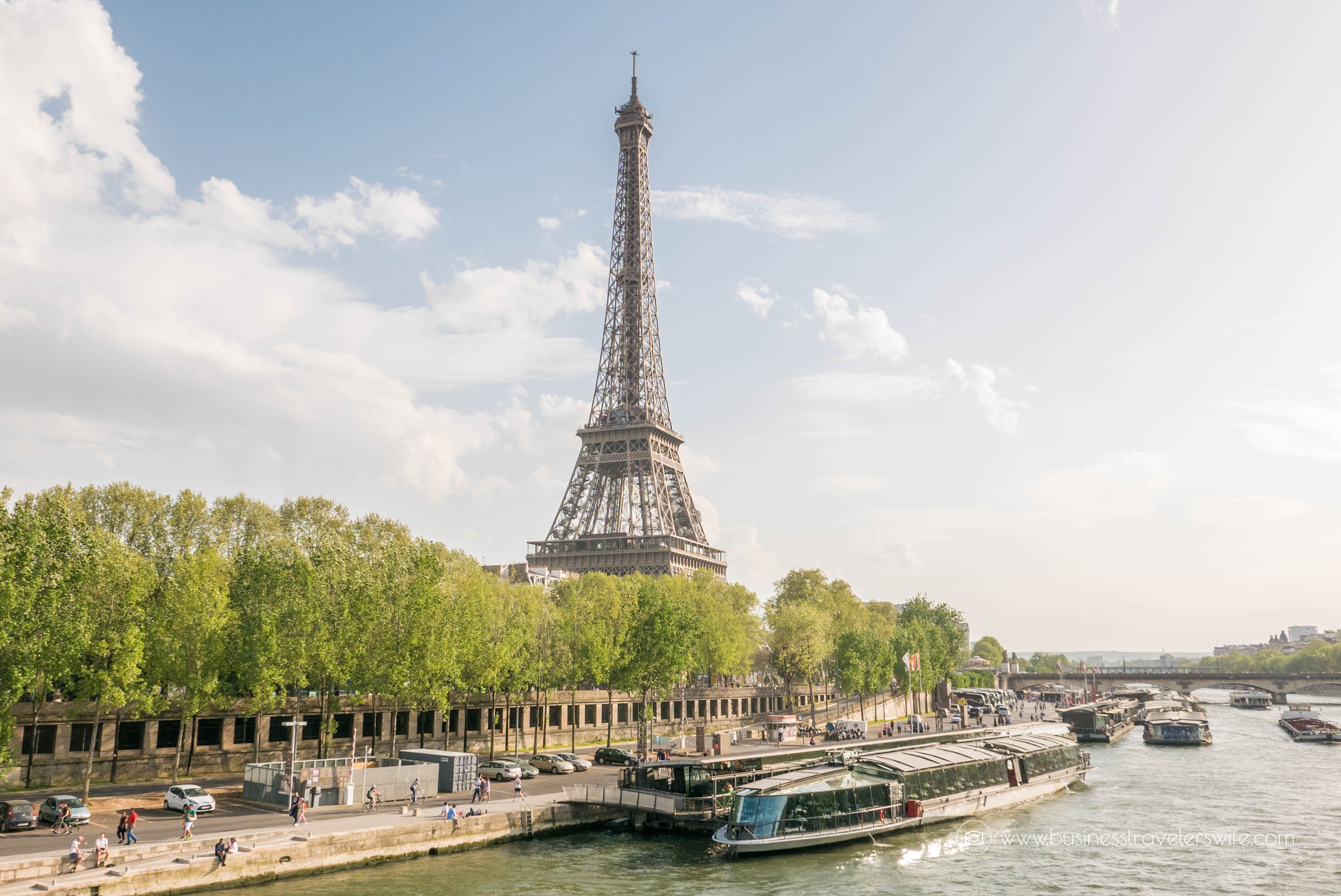 15 Untold Tips for Tourists Visiting Paris